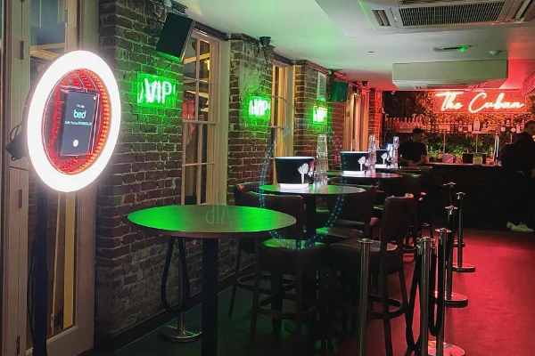 Pub